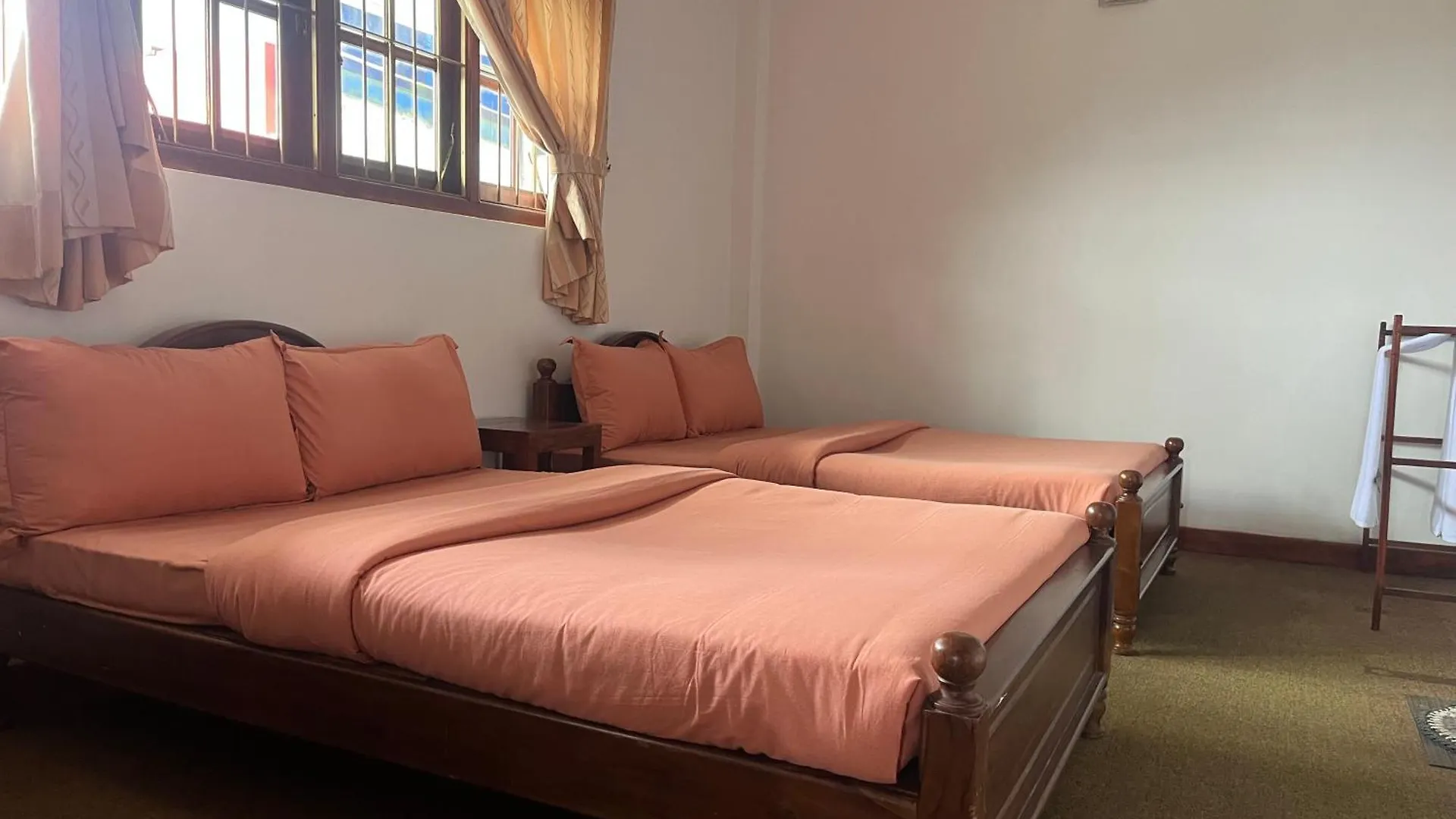 Asiri View Cottage Nuwara Eliya Sri Lanka